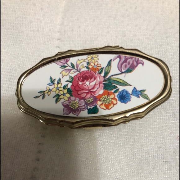 Mirror Case with Lipstick Holder - Picture 5 of 5